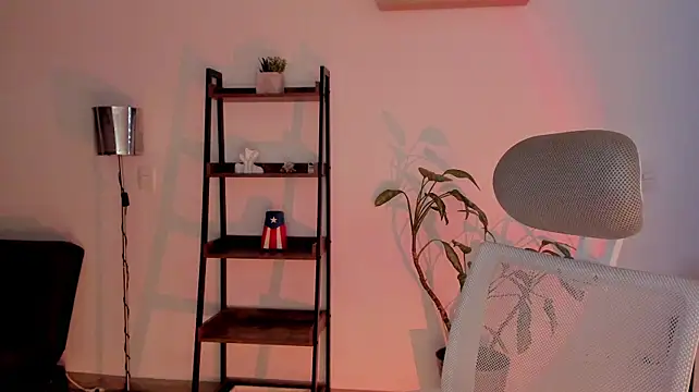 urcute_kitten: απευθείας συνομιλία ΧΧΧ
