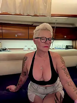 German_Milf – Naživo XXX chat