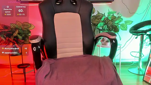 anuvyz_miller_ XXX чат на живо