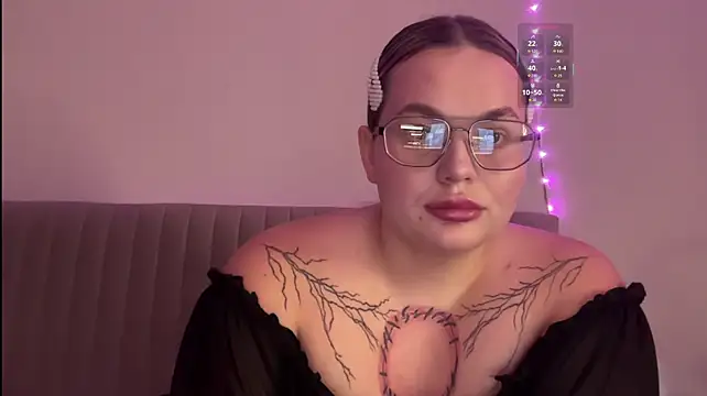 Chatroom XXX en direct de Nata102