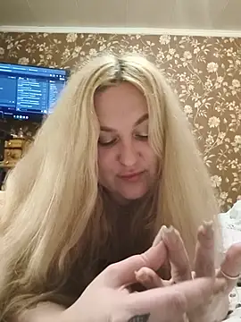 LianaJu Adlı Modelin Canlı XXX Sohbeti