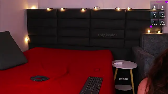 Chatroom XXX en direct de kathieandpovcock1