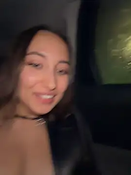 Živý XXX chat ICrazyOneIRL