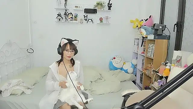 Chatroom XXX en direct de NeKo-nEk0-niI