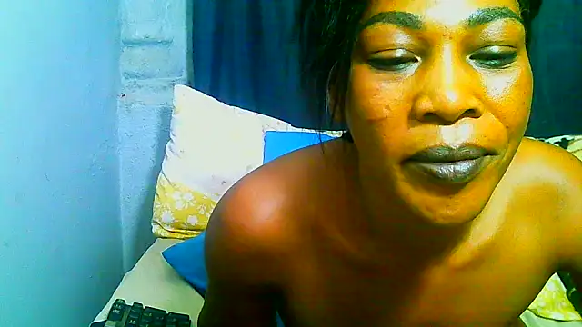 Chatroom XXX en direct de freaky_naughty