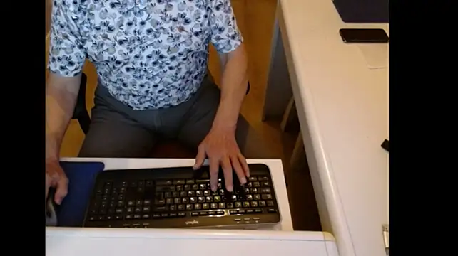 dutchpornking live XXX chat