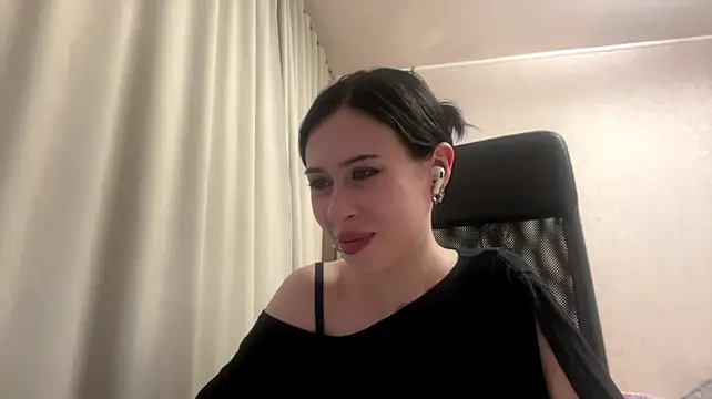 XXX chat uživo modela AteEtonian