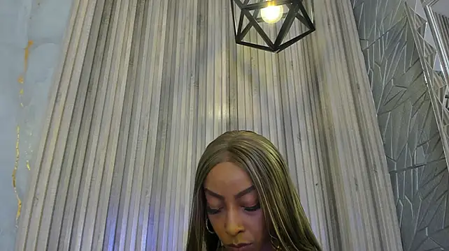 BriannaChelsea Adlı Modelin Canlı XXX Sohbeti