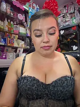 XXX chat uživo modela TamySweetness