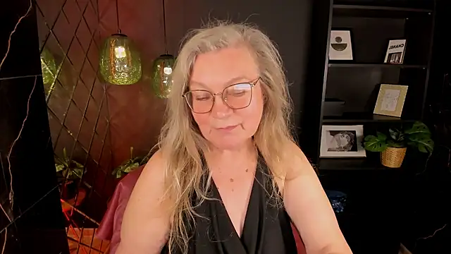 XXX chat uživo modela NataliMellow