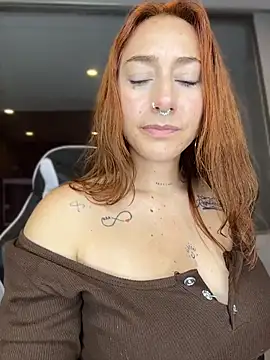 samara-kitty élő XXX-chatje
