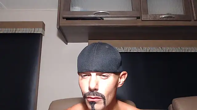 Chat XXX en directo de ThickD2C