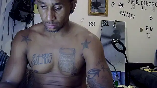 Czat XXX na żywo – TheRealMrDLlong