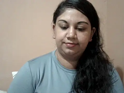 bellachow10's Live XXX Chat
