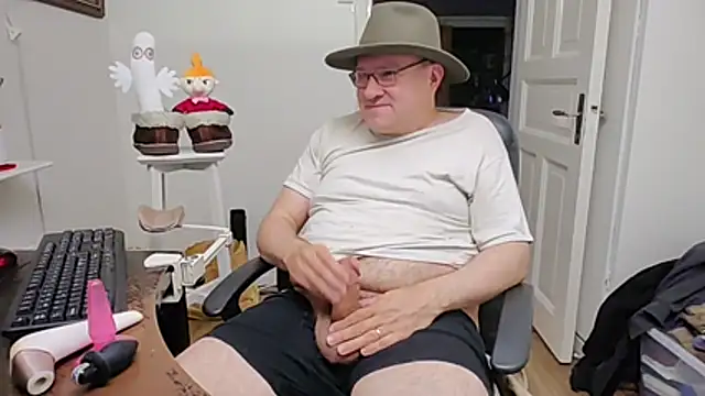 scaredman78n Live XXX chat