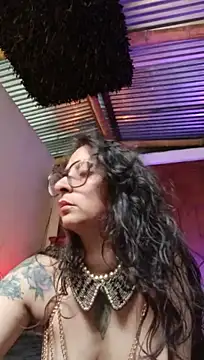 Serena_XYZ – Live XXX-chat