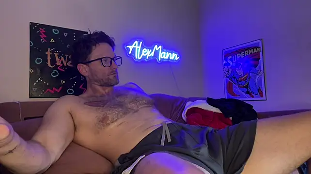 alexmannd 라이브 XXX 채팅