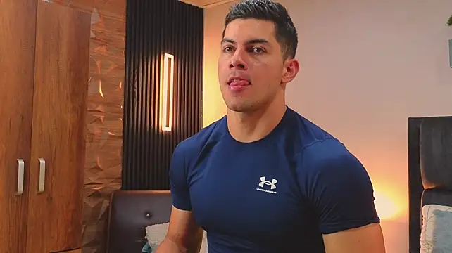 Chatroom XXX en direct de FelipeAndMarcello3