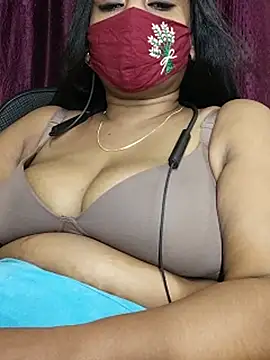 Naughty_Shilpa_Tamil: онлайн-секс-чат