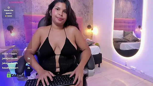 Dulcecooper1's Live XXX Chat