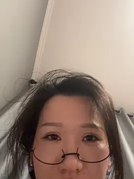 Chatroom XXX en direct de xinxiny1