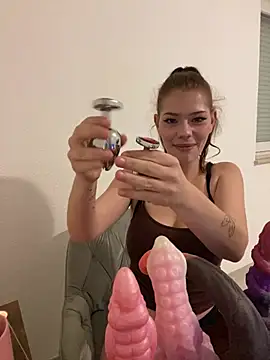SunnyBunny19 Live XXX-chat