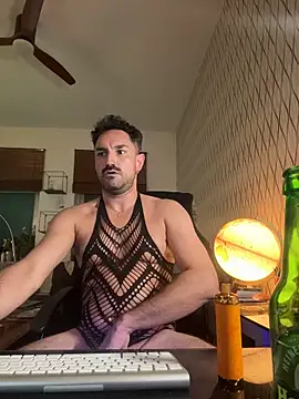 tomz0819 라이브 XXX 채팅