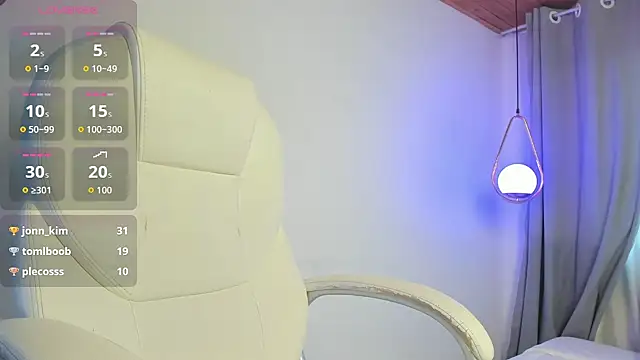 Živý XXX chat valentiinaboobs