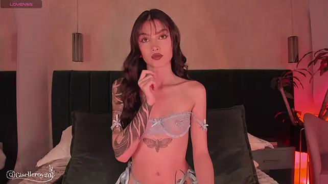 Chatroom XXX en direct de Giselle_royy