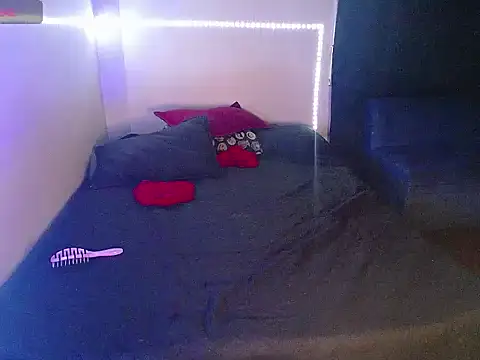 Karyblush25's Live XXX Chat