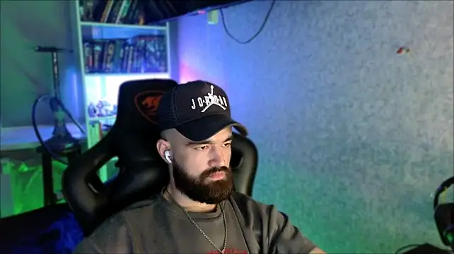 _Serious_Man Chat XXX in diretta