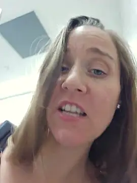 SkyelarsWorldn Live XXX chat