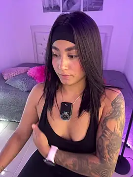 Brenda_Kiss_ Obrolan Langsung XXX