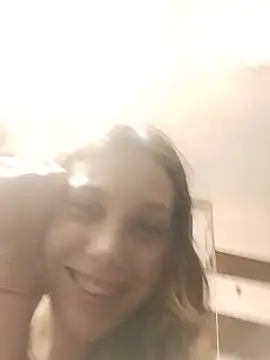 Chatroom XXX en direct de reby3939