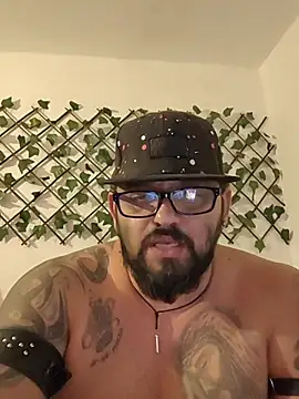 XXX chat uživo modela mr_wolf46
