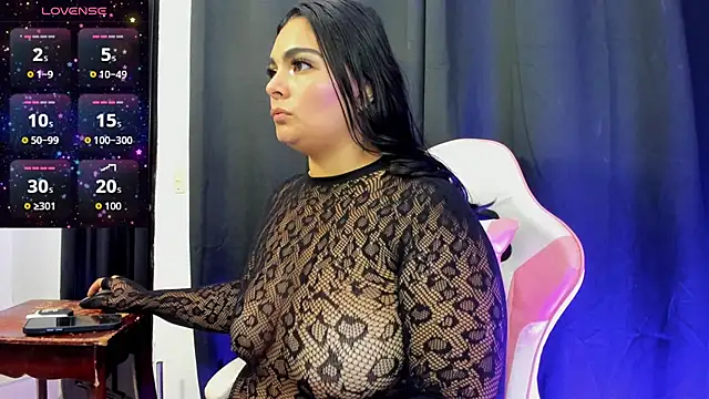 Chat +18 de MadyyCruz ao vivo