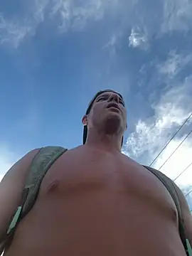 JockNThirsty 网络视讯表演