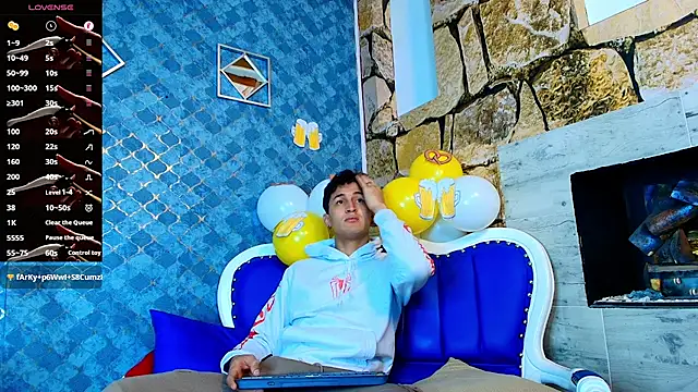 Axel_Romanov লাইভ XXX চ্যাট