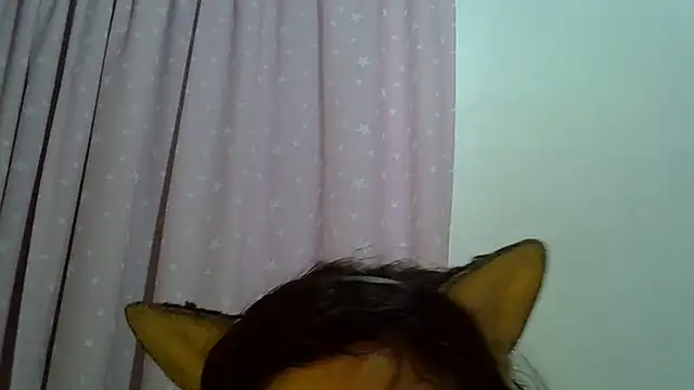 SkinnyKitten's Live XXX Chat