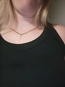 XXX chat uživo modela babyjessi
