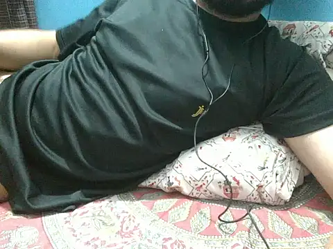 Precumboner's Live XXX Chat