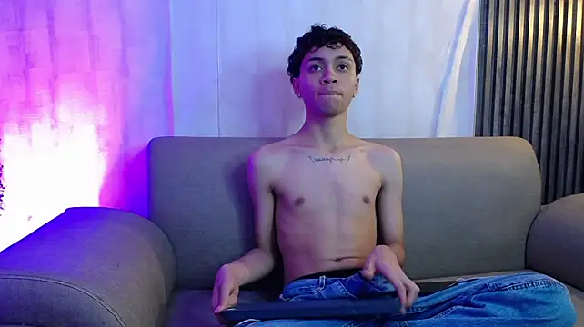 Axxel_White Webcamshow