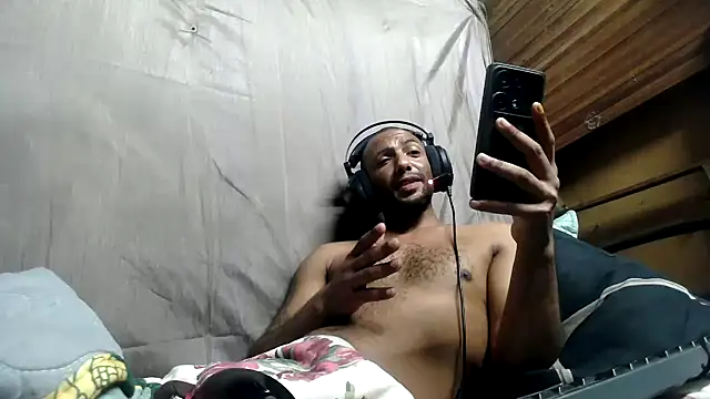 Chatroom XXX en direct de Camodick