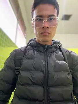 TavoHot_ 现场XXX聊天