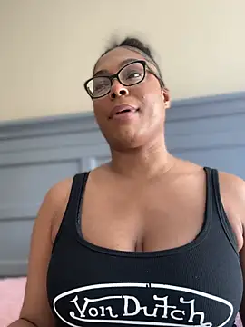 CandyLuxxxx: απευθείας συνομιλία ΧΧΧ