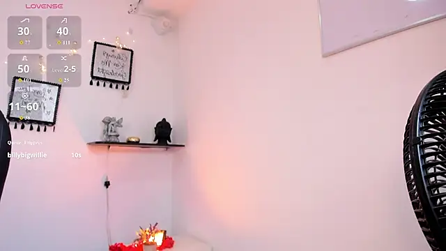 Онлайн чат XXX martina_mancini