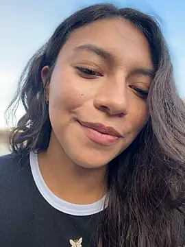 CocoaGigiMuse Chat XXX live