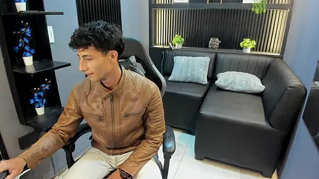 MaxiimoRomano_ 即時 XXX 聊天