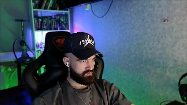 _Serious_Man Live XXX Chat