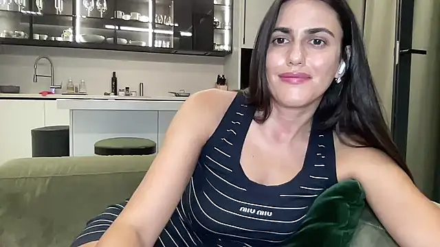 Rineliadi Live XXX-chat